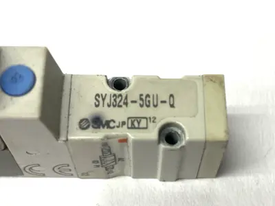 USED SMC PNEUMATIC SOLENOID VALVE 3-PORT 24VDC