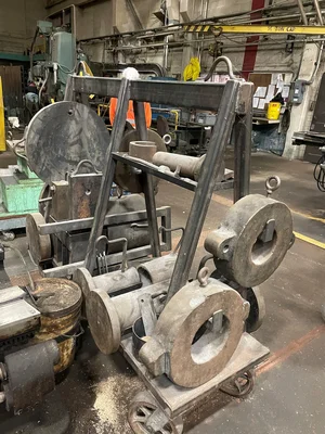 200 Ton Hydraulic Horizontal Wheel Press