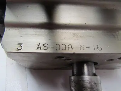 Used RADIUS _UNKNOWN_ Parts (Hydraulics and Pneumatics) | Arrow Industrial #635834