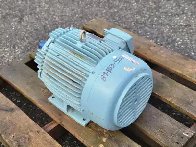 15 hp, 230/460 volts, 3525 rpm, 254T Electric Motor