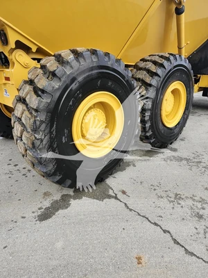 USED 2024 BELL B30E