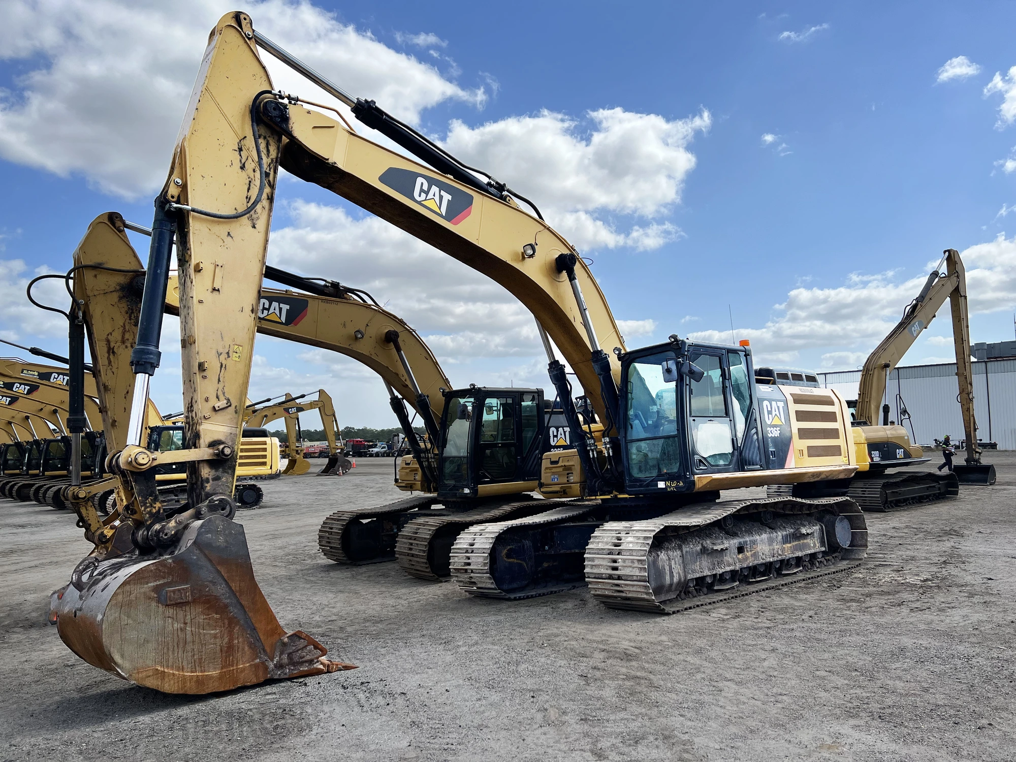 USED 2015 Caterpillar 336F L