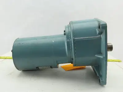 World Energy GTR GOB-4217 1KW 200/220V 3Ph 4.51/4.53RPM Inline Gear Motor