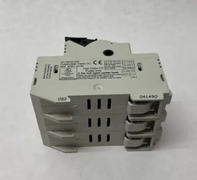 USED RITTAL FUSE HOLDER 31A TO 60A 3-POLE