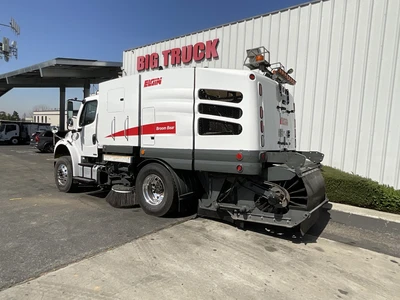 Used 2015 FREIGHTLINER M2 Street Sweeper California US | Big Truck & Equipment #1412268