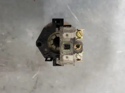 Push Button Switch