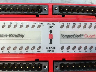 Used 2023 ALLEN BRADLEY 1791ESIB16 PLC Input & Output Ohio US | HGR 24 #1326172