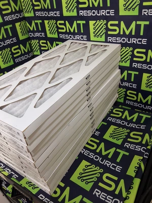 SMITH PLEATED FILTER 10x20x1 - LOT OF 12- BRAND NEW