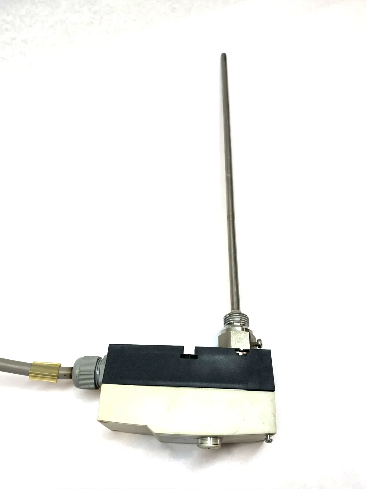 USED JUMO SURFACE THERMOSTAT 16A 230V SNAP SWITCH IP54