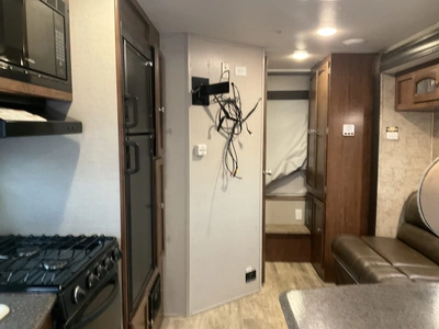 Used 2017 COACHMAN FREEDOM EXPRESS 22TSX- 1SL Campers, Caravans, Motorhomes Michigan US | Miedema Asset Management Group #1370131