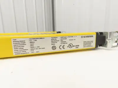 Schmersal SLC440COM-ER-0890-14 Safety Light Curtain Transmitter & Receiver Set