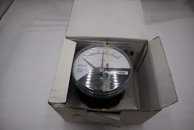 NEW IN BOX WIKA Model A2G-10 Air 2 Guide Differential pressure gauge 0-25 #H995