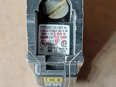 Used SQUARE D QOB115 Switchgears British Columbia CA | Lenmark #1438674