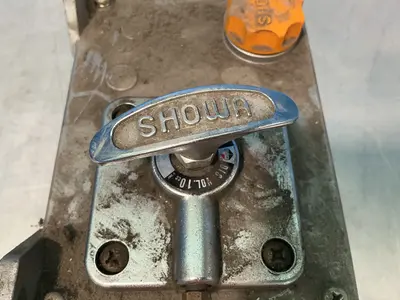 Used SHOWA _UNKNOWN_ Pumps Ohio US | HGR 24 #1482290