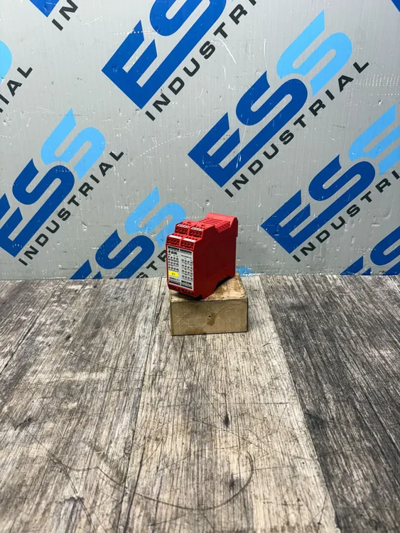 Used PIZZATO CS MF201M0-P1 Misc Electrical & Power Parts South Carolina US | ESS Industrial Equipment Sales #1328073
