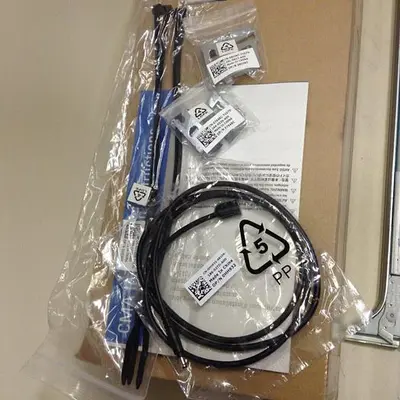 NEW DELL CN-0YF1JW-71070-2AA-1050-A00