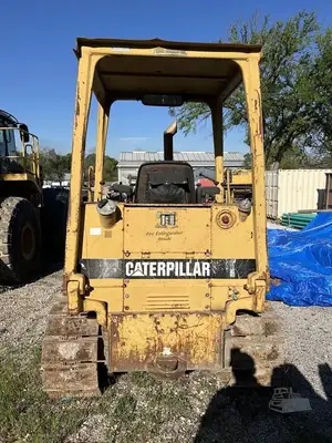 Used 1993 CATERPILLAR D3C II Crawler Dozers Texas US | Big D Heavy Equipment #1556984