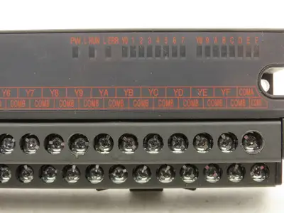 Mitsubishi AJ65SBTB2N-16R Remote Digital Input 16 Point 24VDC MELSEC-A Lot of 7