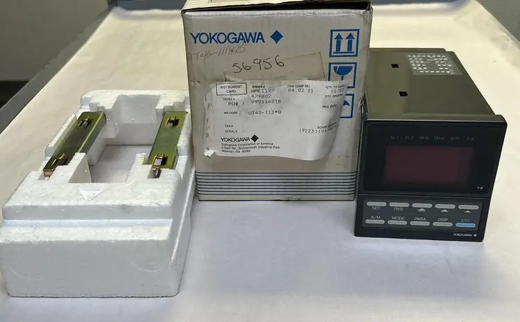 Used YOKOGAWA UT40-111*B Industrial Controls | Surplus Asset Holdings #1218108