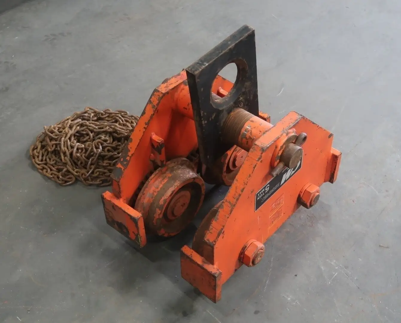 USED CM INDUSTRIES 639