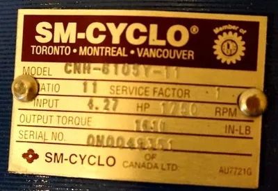 NEW SM-CYCLO CNH-6105Y-11 GEAR REDUCER RATIO 11:1 RPM 1750, CNH6105Y11