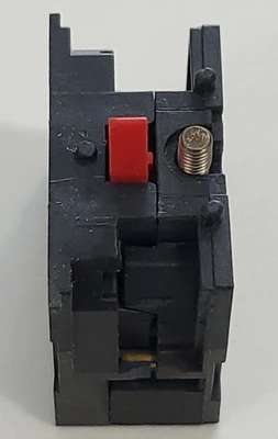 NEW TELEMECANIQUE ZB2-BE102