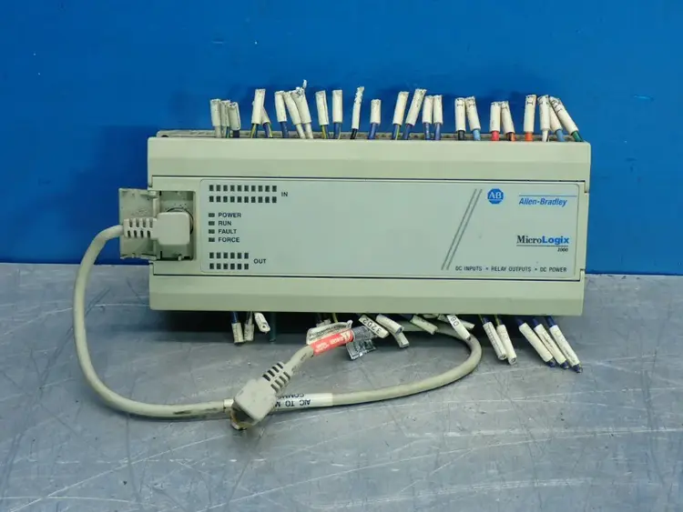 Used ALLEN BRADLEY 1761L32BWB Programmable Logic Controllers Ohio US | HGR 24 #981403