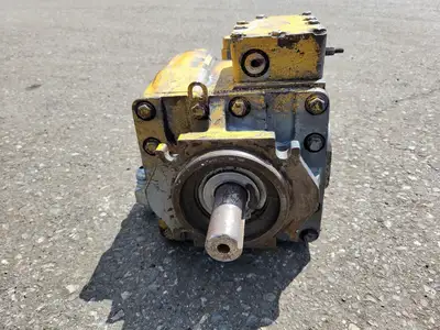 Used SAUER SUNDSTRAND 21M-2501AA-RCDX Parts (Hydraulics and Pneumatics) British Columbia CA | Lenmark #266040