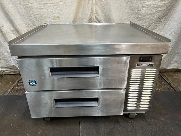 Used HOSHIZAKI CR36A Refrigeration Units British Columbia CA | Surrey Food Equipment #434513
