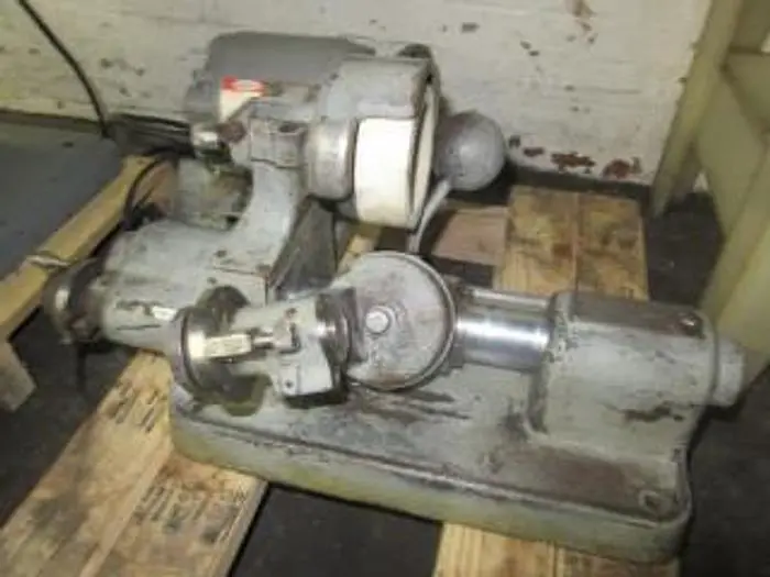 1485-330 Gorton Bench Model Single Lip Cutter Grinder, Model #265-1