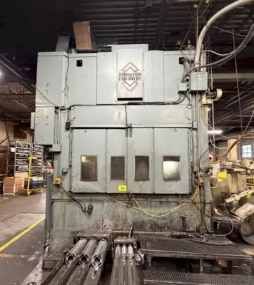 1984 MINSTER PM3-300-84 Straight Side Double Crank Press | Universal Press & Machinery (UPM) (1)