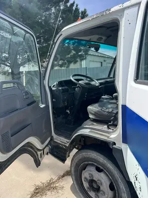 Used 2006 ISUZU NQR Flatbed Trucks Utah US | Proxy Equipment #1378481