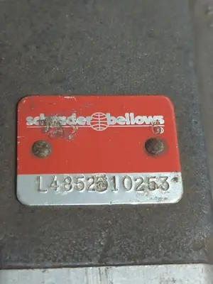 USED SCHRADER BELLOWS L4852510253