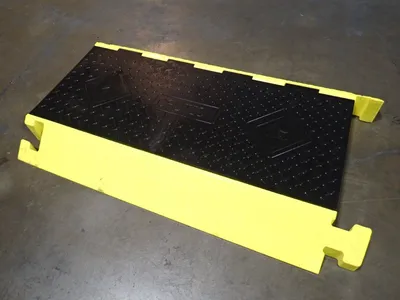 Used CHECKERS INDUSTRIAL BB4300GMB/Y Covers Ohio US | HGR 24 #785578
