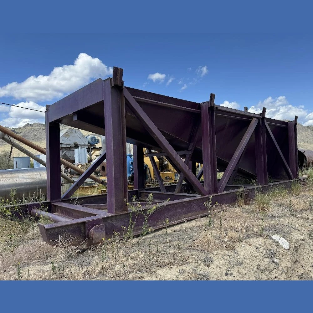 23ft Long x 6.75ft Wide Hopper