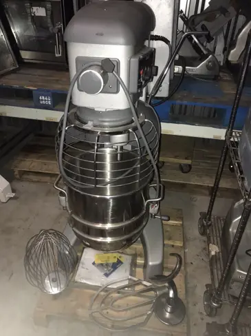 191-0014 New Hobart Legacy HL400 40 Quart Mixer