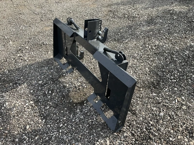 Used WOLVERINE PT-16-01C SKID STEER 3-POINT HITCH ADAPTER Hitches Michigan US | Miedema Asset Management Group #1487942