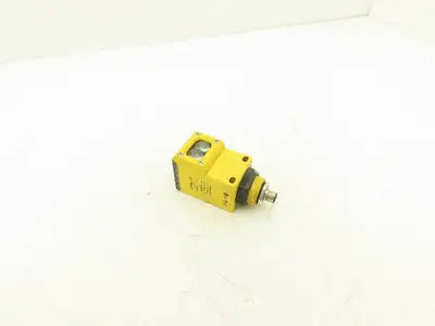 Banner Q45BB6LVQ5 Photoelectric Sensor Photo Switch Photoeye 4 Pin 30VDC