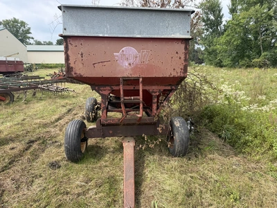 Used _UNKNOWN_ _UNKNOWN_ Gravity Wagons Michigan US | Miedema Asset Management Group #1443305