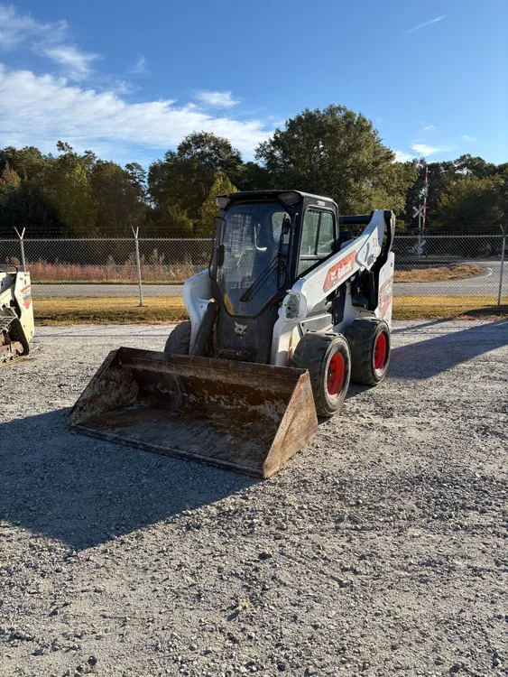 BOBCAT S86 Compact Track Loaders | ESS Industrial Equipment Sales