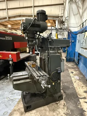 1999 TECHLEADER 5VII knee mills | ListingHippo (2)