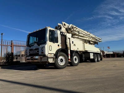 Used 2015 PUTZMEISTER BSF 47-5.18 HLS Concrete Pumps Colorado US | Concrete Pump Depot #1393954
