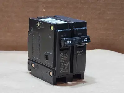 USED CUTLER-HAMMER BR2100