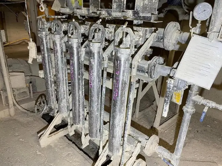 Used RONNINGEN - PETTER FILTERS Filters Pennsylvania US | Global Equipment International, LLC #878168