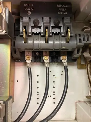 Used ALLEN-BRADLEY 2192F Miscellaneous Equipment (Electrical & Power) | Surplus Asset Holdings #1192901