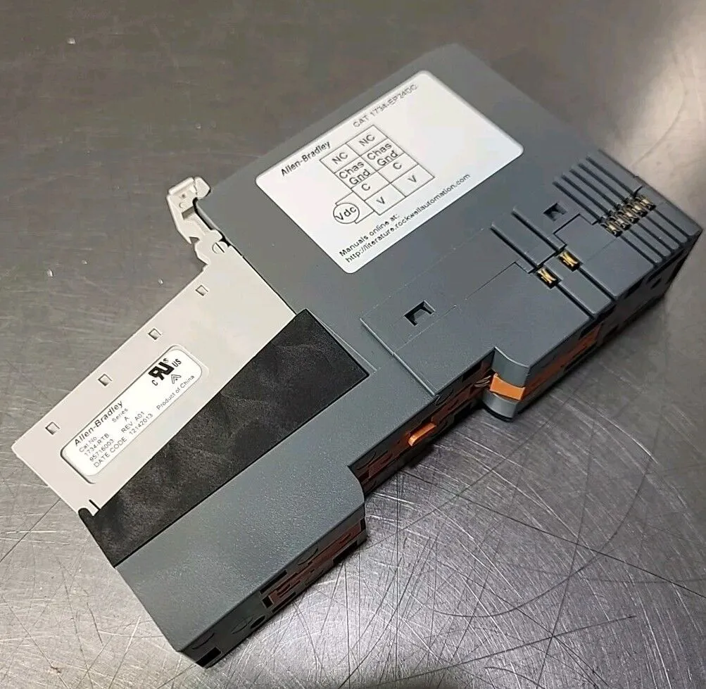 Allen Bradley 1734-EP24DC /B Point I/O Power Supply Loc3C29