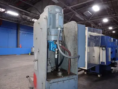 USED 1967 DENISON R065LC208D266VSA12C228S220