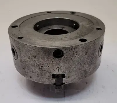 USED YAMAKAWA 3 JAW CHUCK