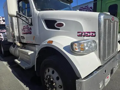 USED 2022 PETERBILT 567