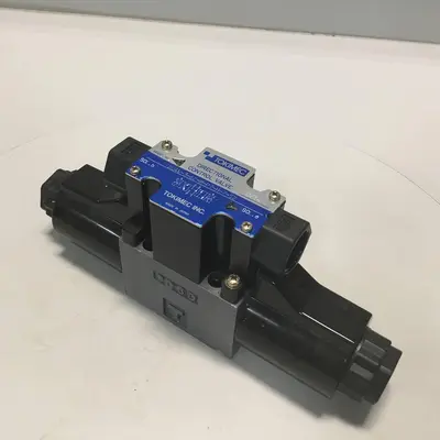 USED TOKIMEC DG4V-3-6C-M-P7-H-7-52